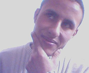 li ma3ajbouch lhal chorlo hadak ........ana 3ziz 3lia kolchi